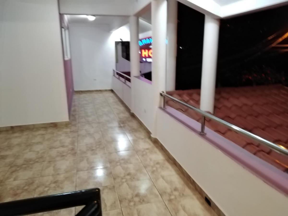 Hotel Samana Spring Buitenkant foto