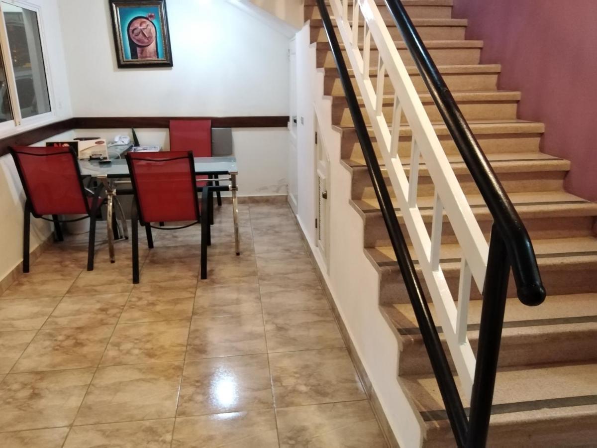 Hotel Samana Spring Buitenkant foto