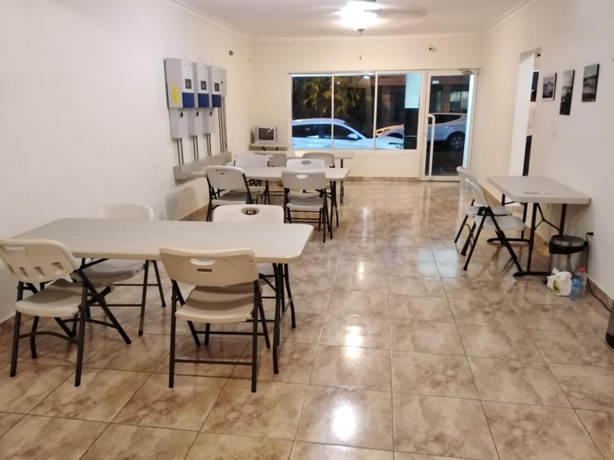Hotel Samana Spring Buitenkant foto