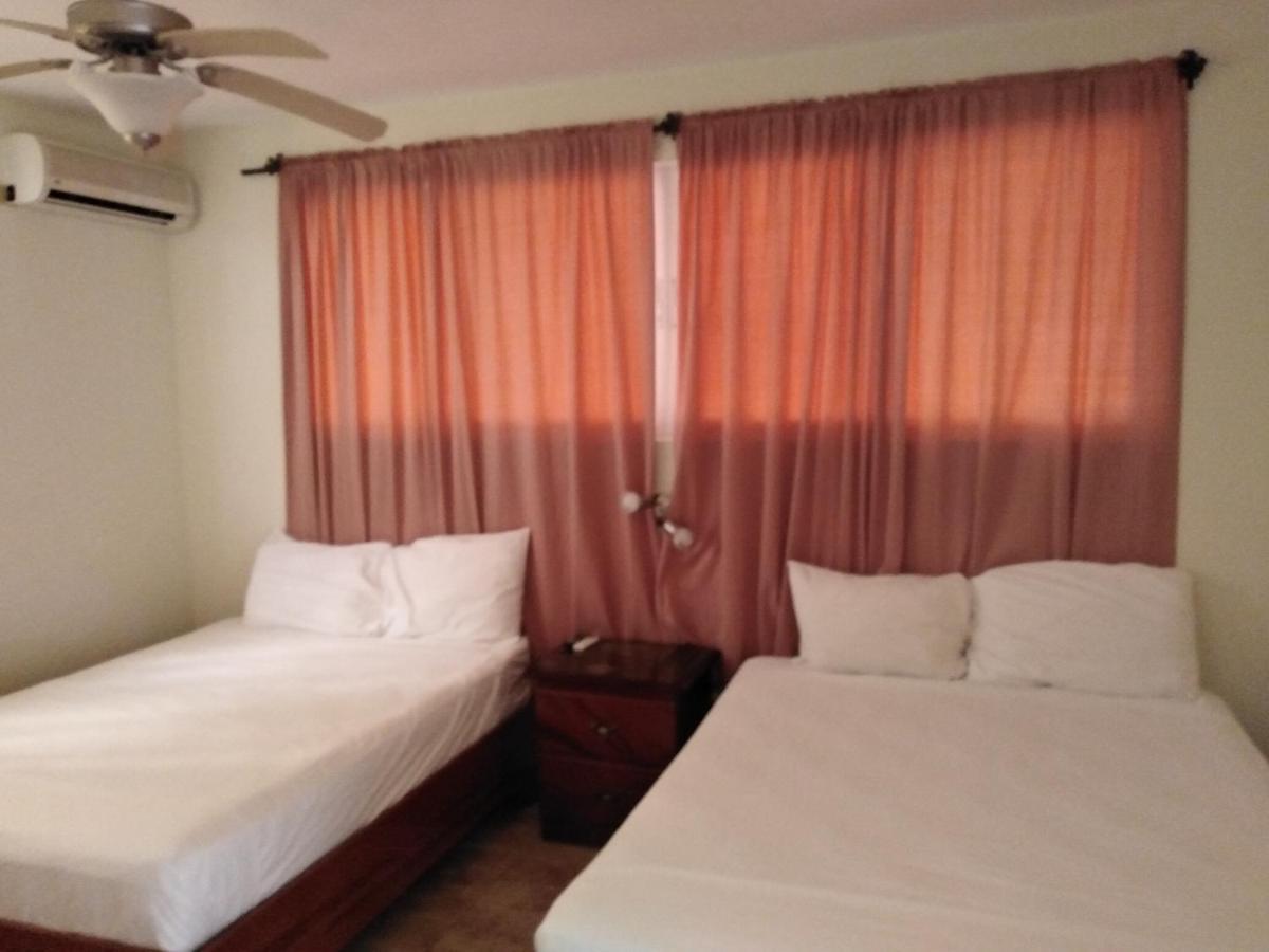 Hotel Samana Spring Buitenkant foto
